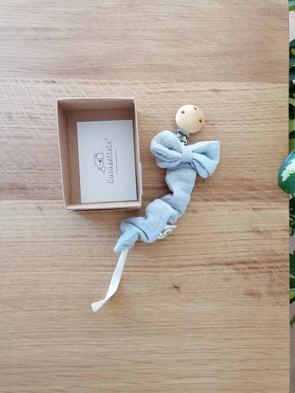 Portaciuccio con fiocco grigio/celeste