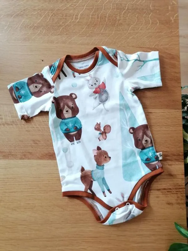 Body taglia 6 mesi - fantasia Animali nella neve