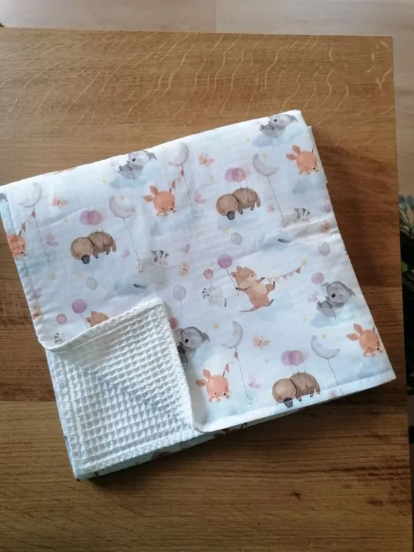 Copertina in cotone e spugna nido d'ape animaletti e palloncini