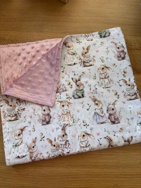 Copertina in pile e cotone Conigliette