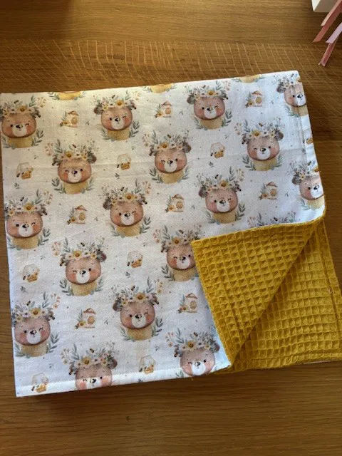 Copertina in nido d'ape e cotone Orsetto e ape